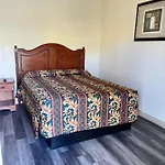 Jolly Motel